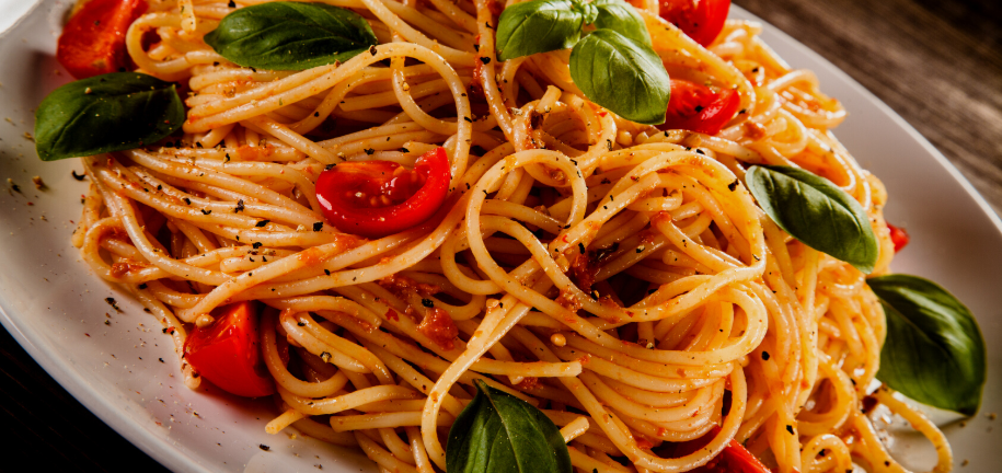 Low Carb Pasta with Tomato and Basil